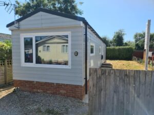 THE CRESCENT, OXFORD PARK HOME ESTATE, SANDFORD ON THAMES, OXFORD, OX4 4YS