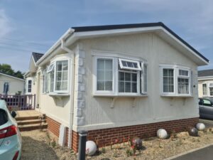 BICESTER PARK HOME ESTATE, OXFORD ROAD, BICESTER, OX25 2NY