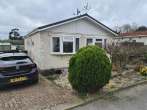 SANDLEFORD LODGE PARK, THATCHAM, BERKS, RG19 8XL