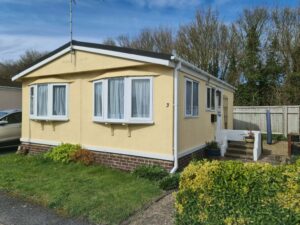 KILN CLOSE, OXFORD PARK HOME ESTATE, SANDFORD ON THAMES, OXFORD, OX4 4YS